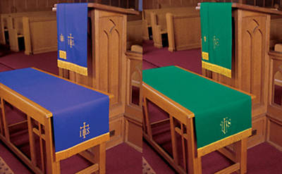 Picture of Reversible Purple/Green Three-Piece Parament Set