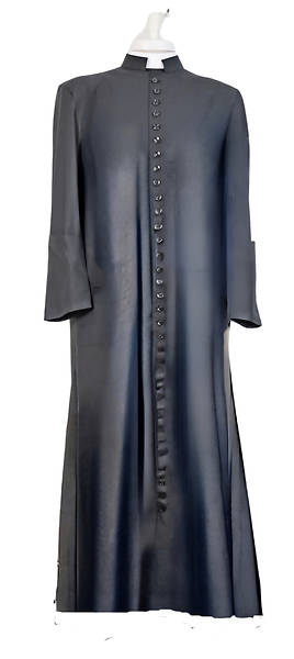 Picture of MDS Cassock Traditional Style 33 Button Small