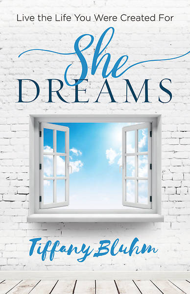 Picture of She Dreams Bible Study Bundle