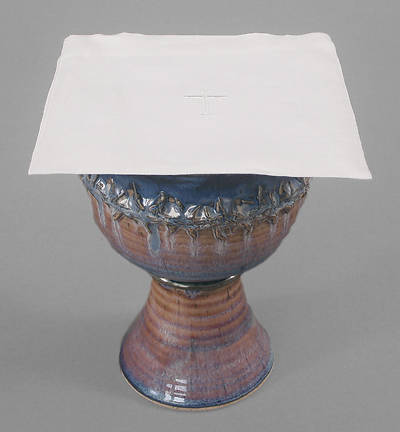 Picture of Cambric Linen Chalice Pall with Latin Cross - Pack of 3