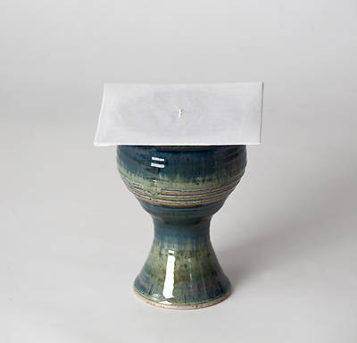 Picture of 100% Linen Pall Cover with White Embroidered Cross - 2 Pack