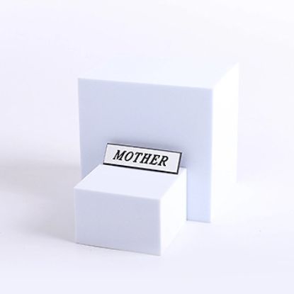 Picture of Badge Engraved Mother White Pin