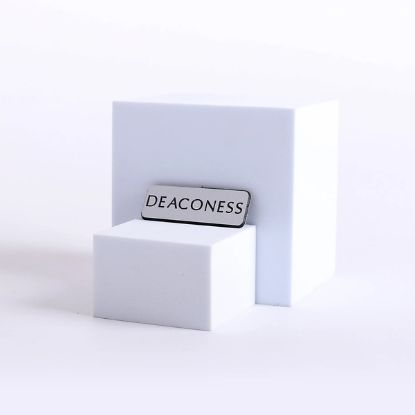 Picture of Badge Engraved Contemporary Deaconess Silver Magnet