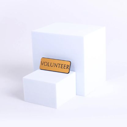 Picture of Badge Engraved Contemporary Volunteer Gold Pin
